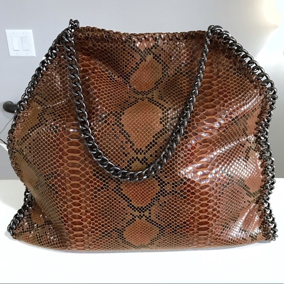 1. Left! Snakeskin Print Vegan Leather Bag - Picture 8 of 8